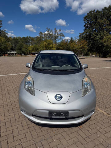2011 Nissan LEAF SL