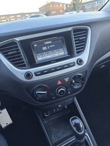 2019 Hyundai Accent SEL