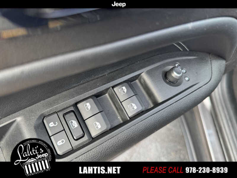 2022 Jeep Compass Altitude