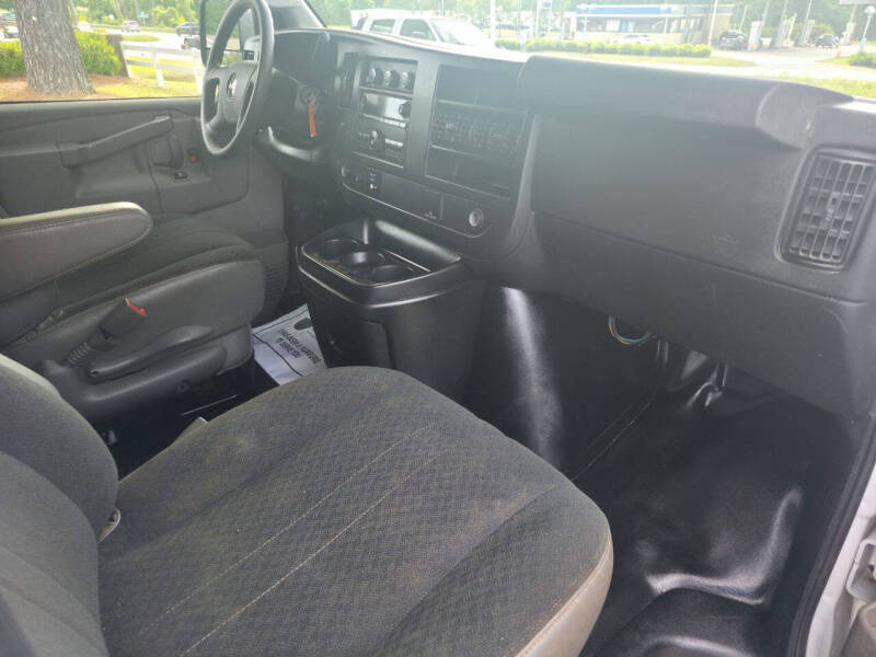 2021 GMC Savana 2500