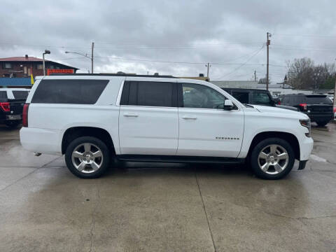 2020 Chevrolet Suburban LT