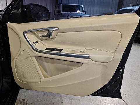 2015 Volvo S60 T5 Drive-E Premier