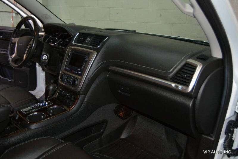 2016 GMC Acadia Denali