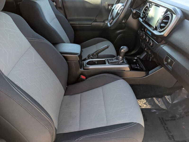 2022 Toyota Tacoma TRD Off-Road