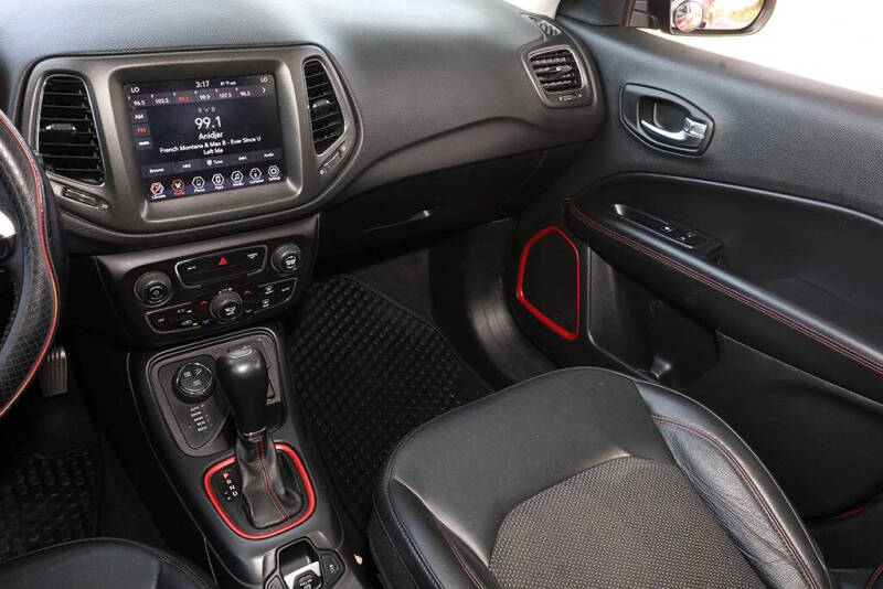 2019 Jeep Compass Trailhawk