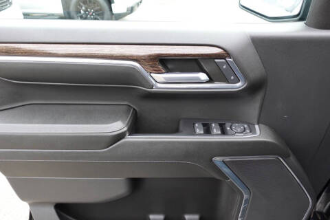 2024 GMC Sierra 1500 Elevation Standard