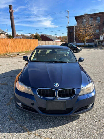 2011 BMW 3 Series for sale at Hernandez Auto Sales in Pawtucket RI
