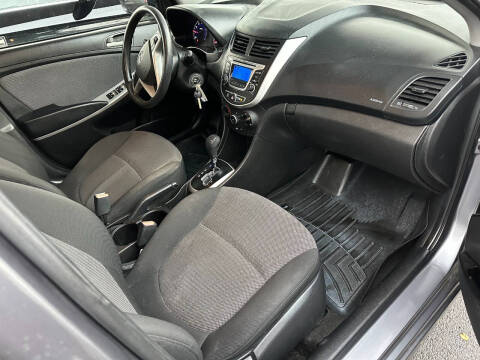 2014 Hyundai Accent GS