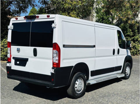 2023 RAM ProMaster 2500 136 WB