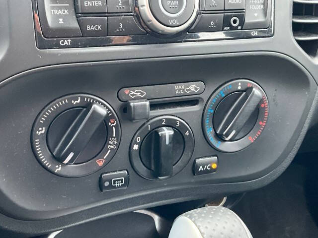 2013 Nissan JUKE S