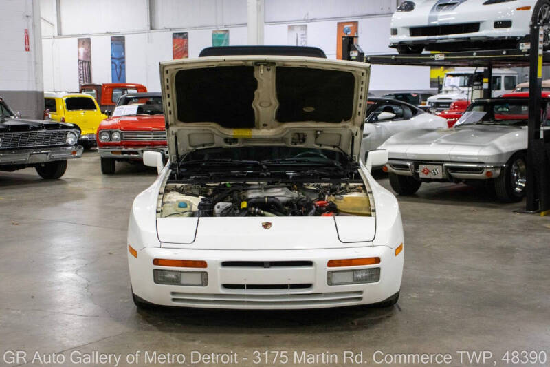 1988 Porsche 944 Turbo
