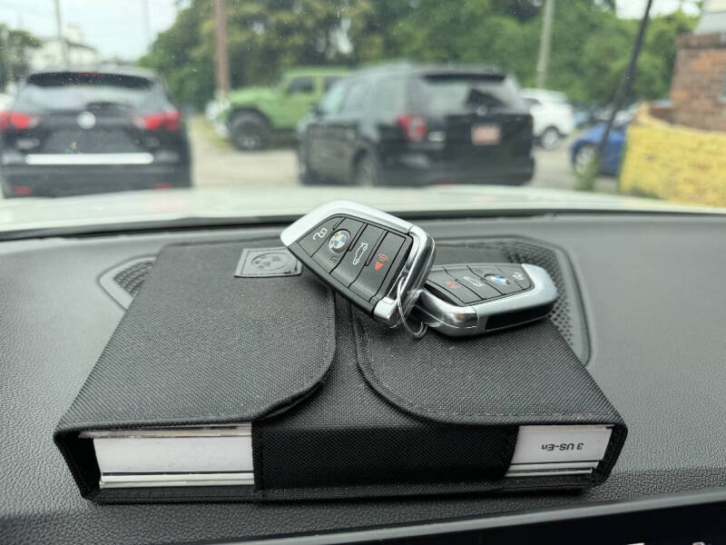 2019 BMW 3 Series 330i