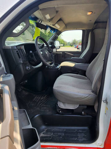 2016 GMC Savana 3500