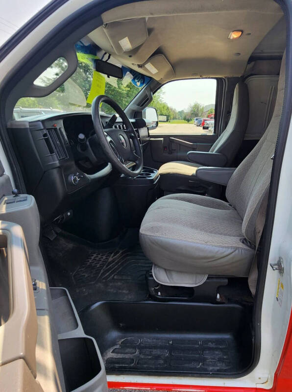 2016 GMC Savana 3500