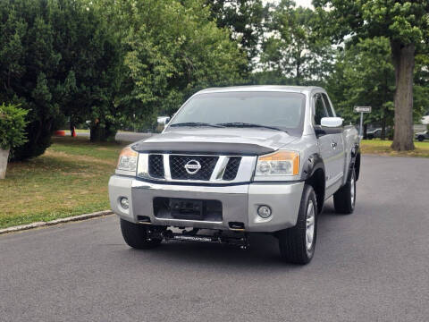 2010 Nissan Titan SE