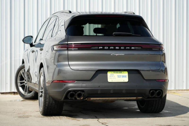 2024 Porsche Cayenne
