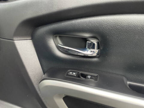 2017 Nissan Titan SL