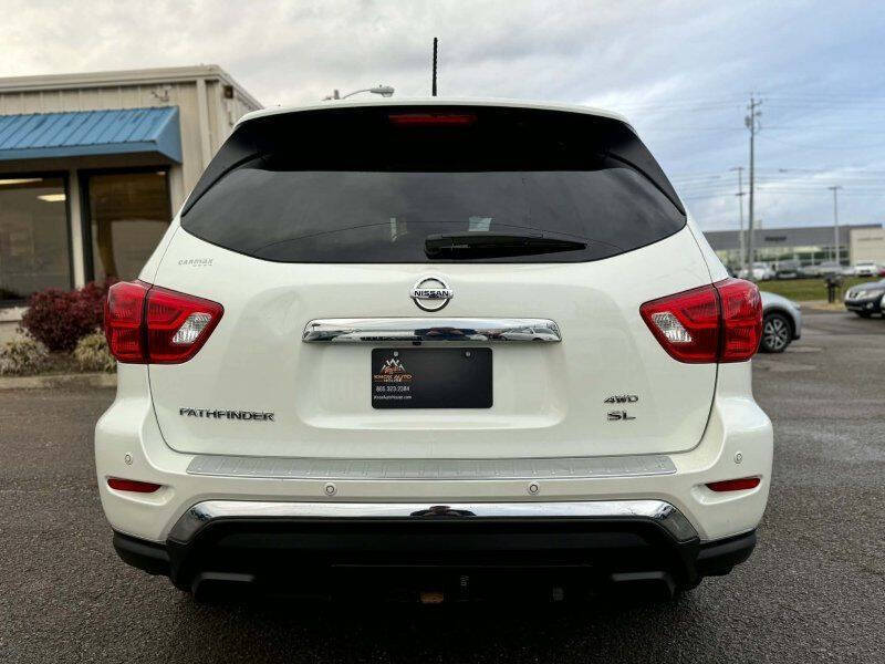 2017 Nissan Pathfinder