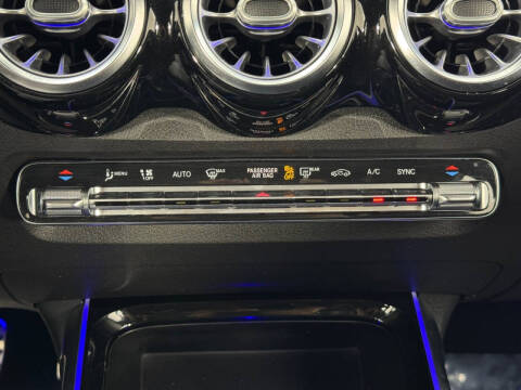 2021 Mercedes-Benz GLB GLB 250