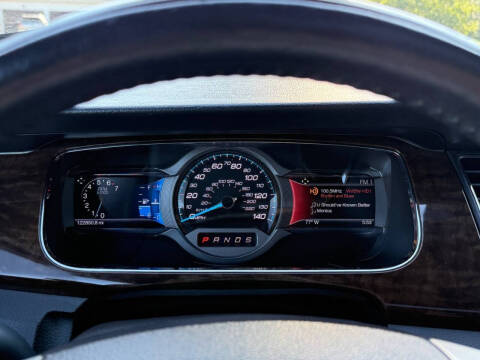 2015 Ford Taurus SEL