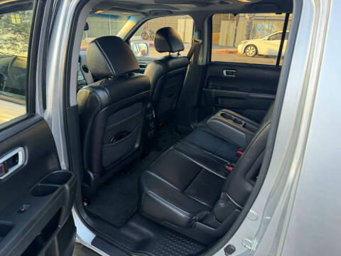 2010 Honda Pilot Touring w/Navi w/DVD