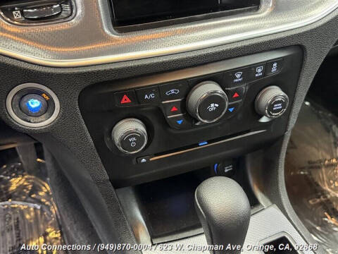 2013 Dodge Charger SE