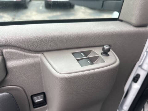 2025 Chevrolet Express 2500