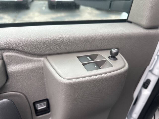 2025 Chevrolet Express 2500