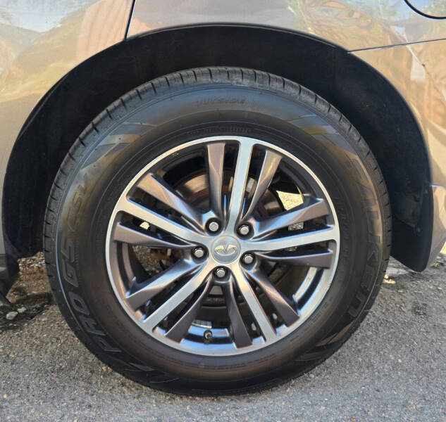 2017 INFINITI QX60 Base - Photo 14