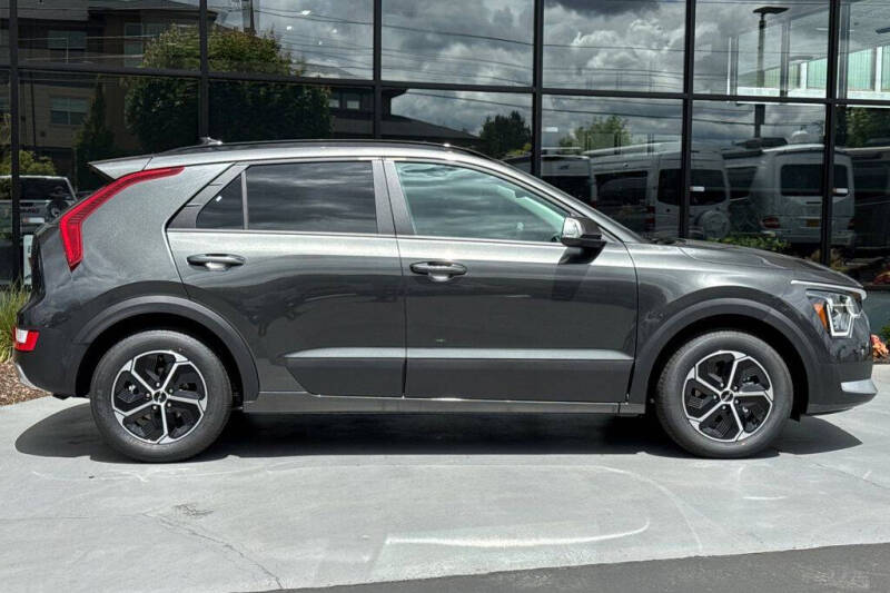 2026 Kia Niro EX