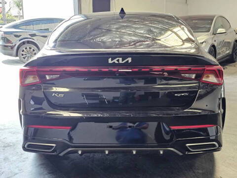 2022 Kia K5