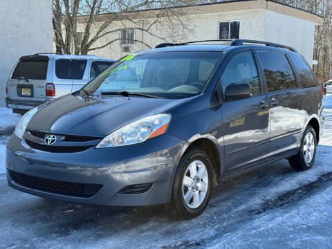 2006 Toyota Sienna LE 7 Passenger