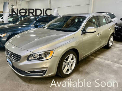 2015 Volvo V60 T5 Drive-E Platinum