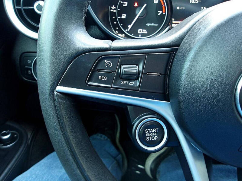 2017 Alfa Romeo Giulia