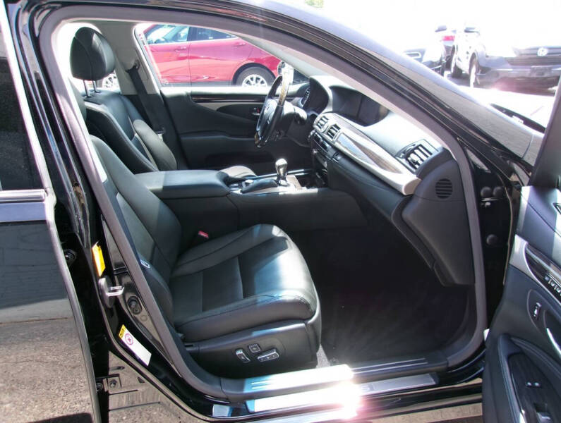 2014 Lexus LS 460