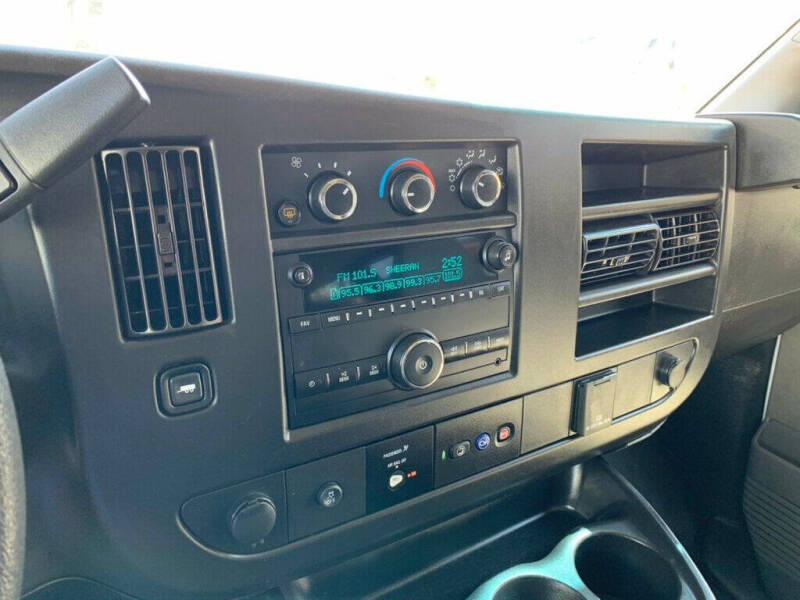 2023 Chevrolet Express LS 3500