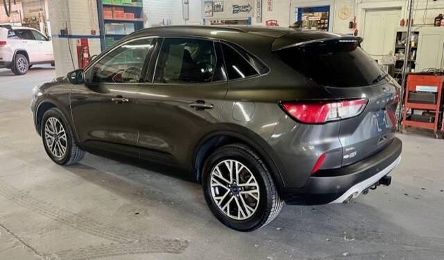 2020 Ford Escape SEL