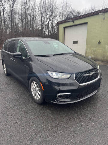 2024 Chrysler Pacifica Touring L