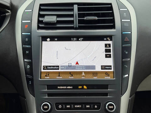 2017 Lincoln MKZ Black Label