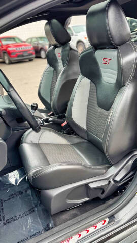 2018 Ford Focus ST