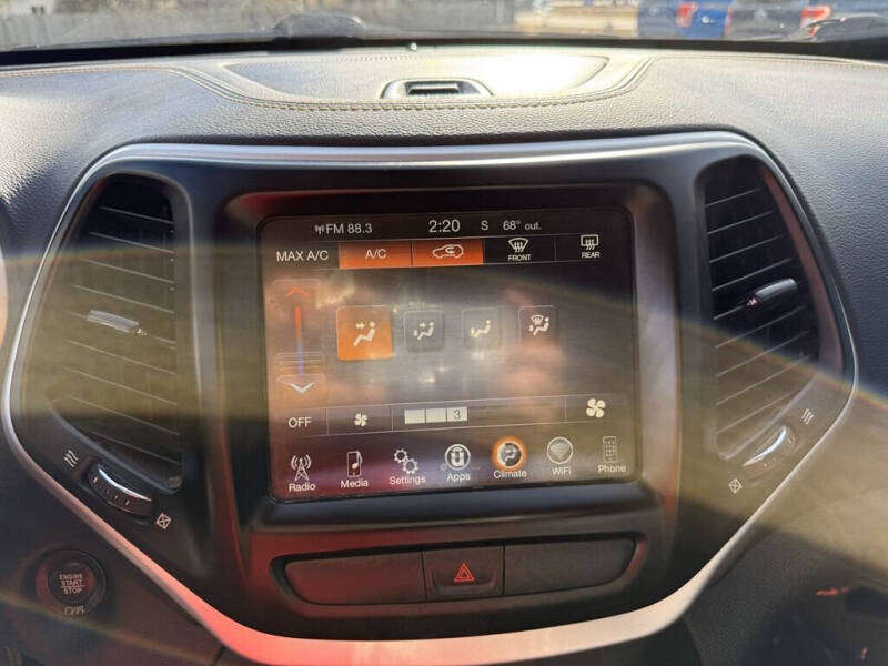 2018 Jeep Cherokee Latitude Plus