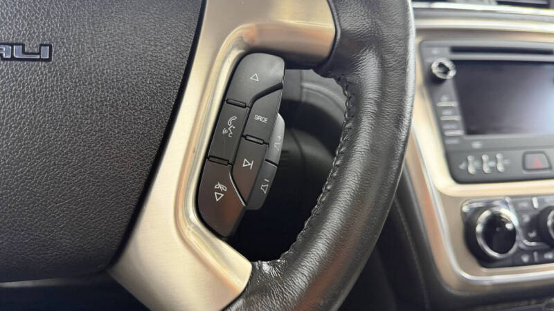 2014 GMC Acadia Denali