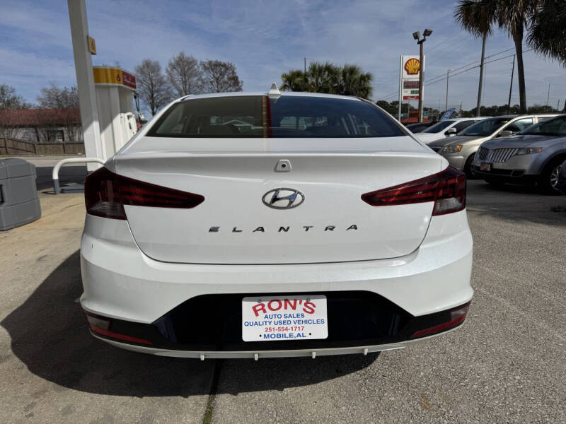 2019 Hyundai Elantra