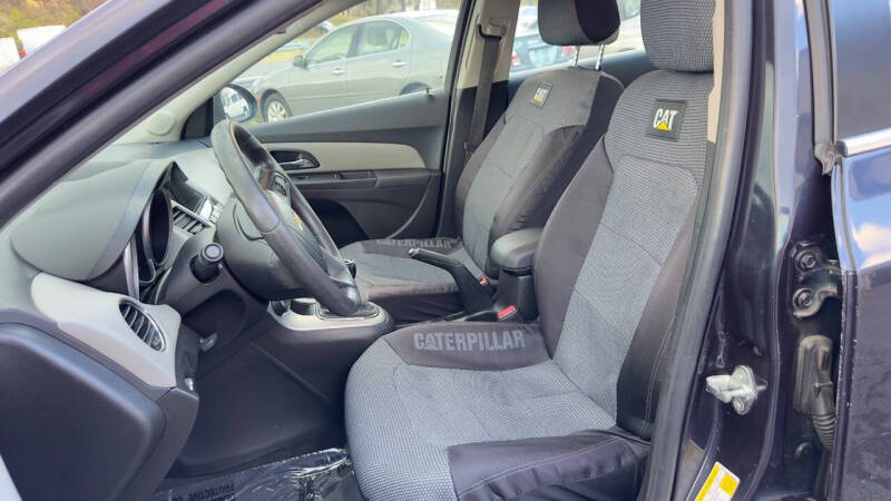 2016 Chevrolet Cruze Limited 1LT Manual