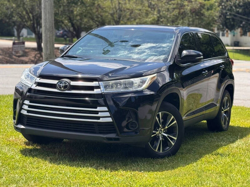 2019 Toyota Highlander LE