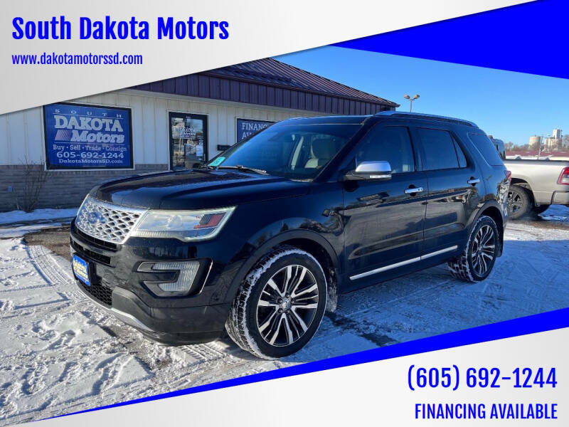 2016 Ford Explorer Platinum's photo