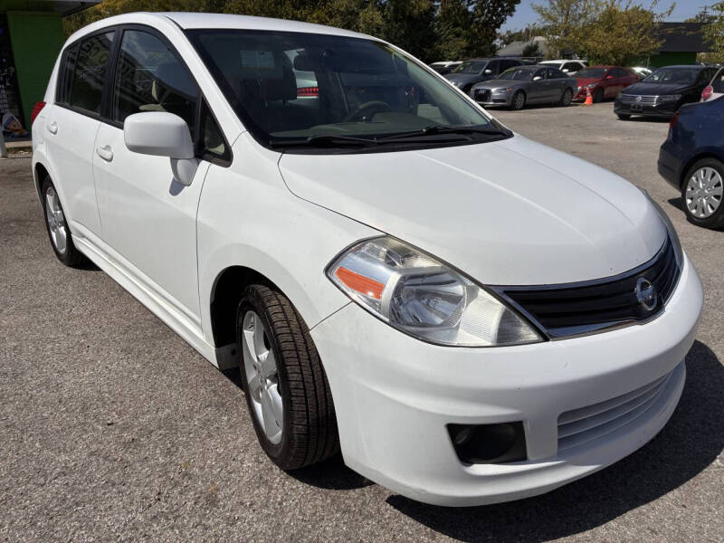 2012 Nissan Versa 1.8 SL