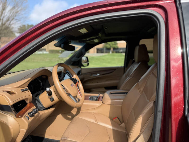 2017 Cadillac Escalade ESV Platinum