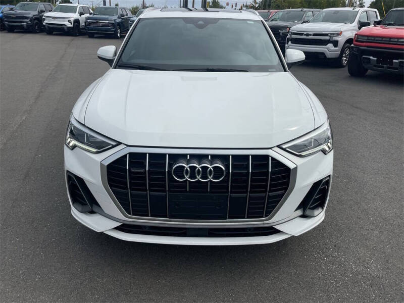 2023 Audi Q3 quattro S line Premium 45 TFSI