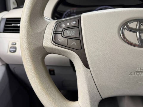 2011 Toyota Sienna